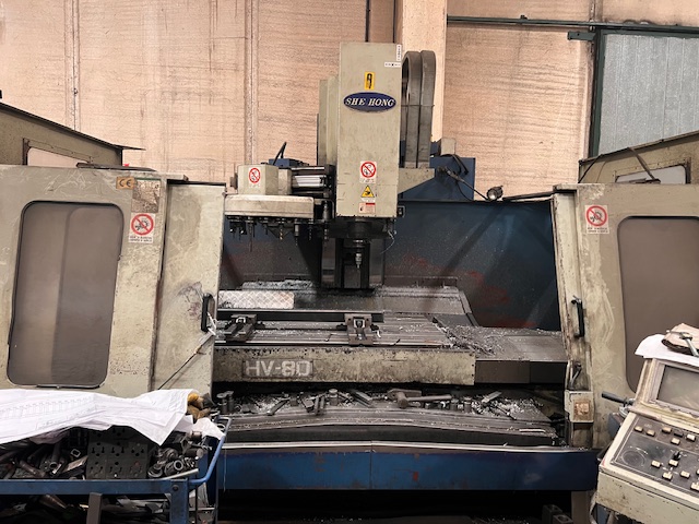 centro di lavoro SHE HONG HV80 SGS