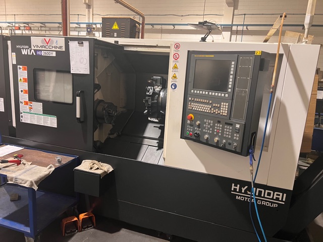 Tornio CNC Hyundai WIA HD 2600Y