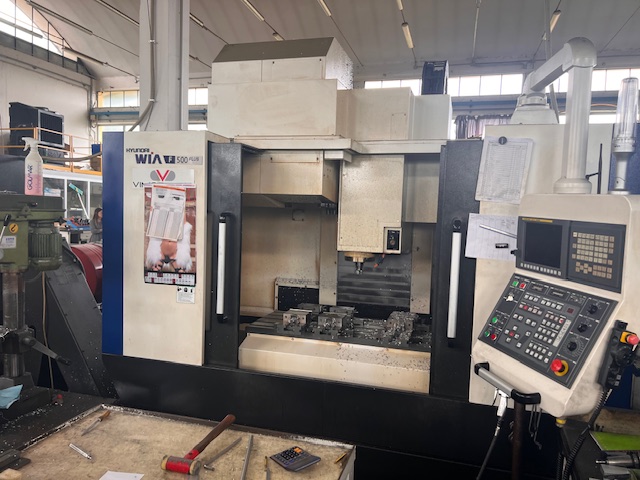 Centro di lavoro verticale HYUNDAI F500 PLUS